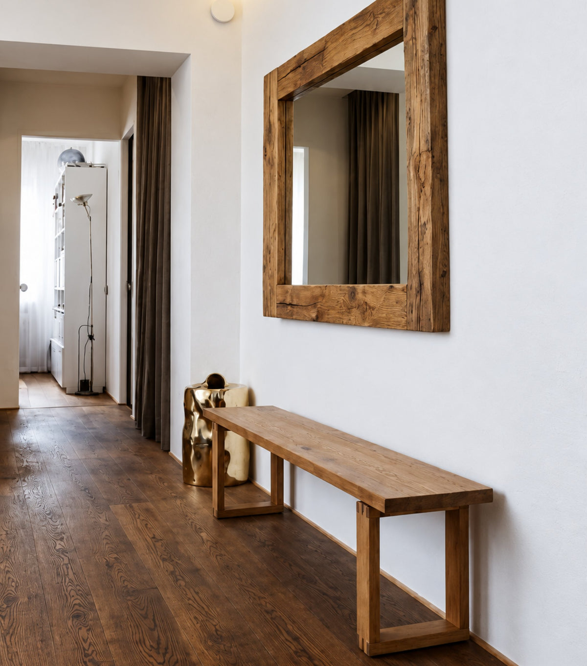Doque Reclaimed Oak Bench – beneath a reclaimed wood mirror in a hallway