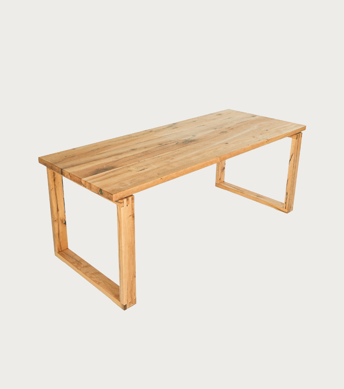 Doque Reclaimed Oak Dining Table – three-quarter view