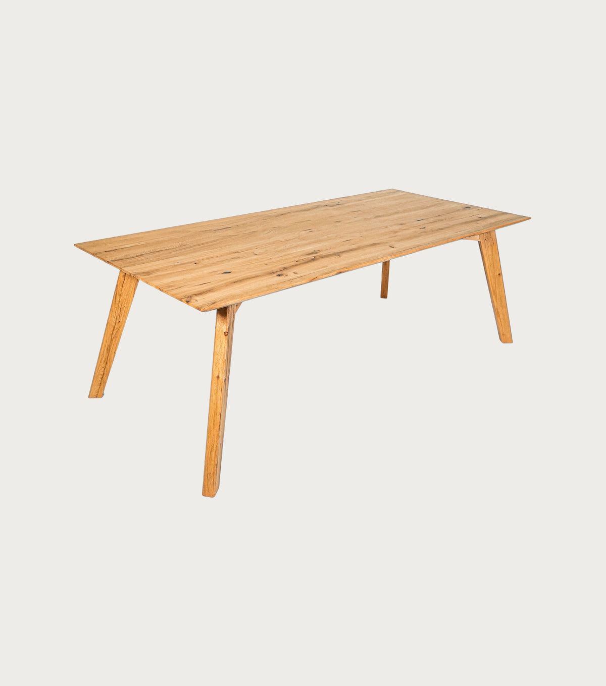 Mariner Reclaimed Oak Dining Table – three-quarter view