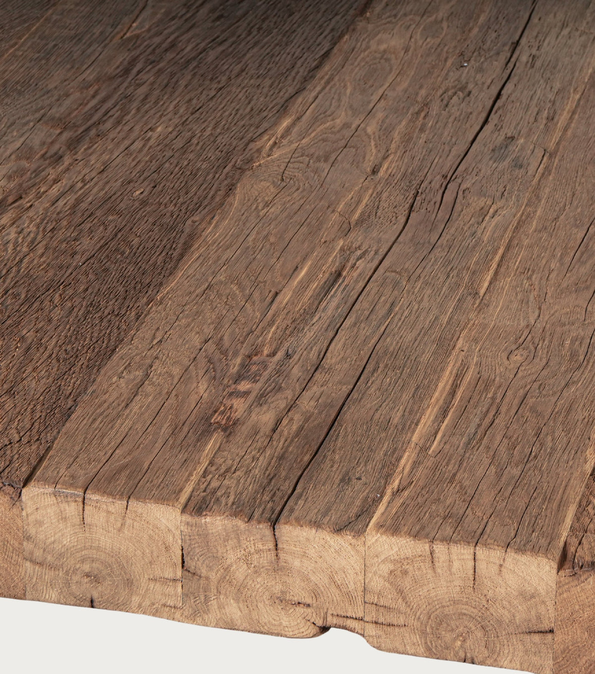 Monastery Reclaimed Oak Coffee Table – close-up of the plank edge