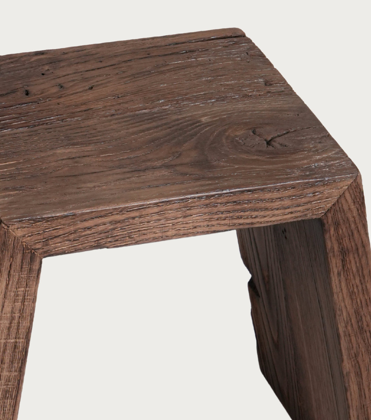 Nodus Reclaimed Oak Side Table – close-up of the top and folded edge