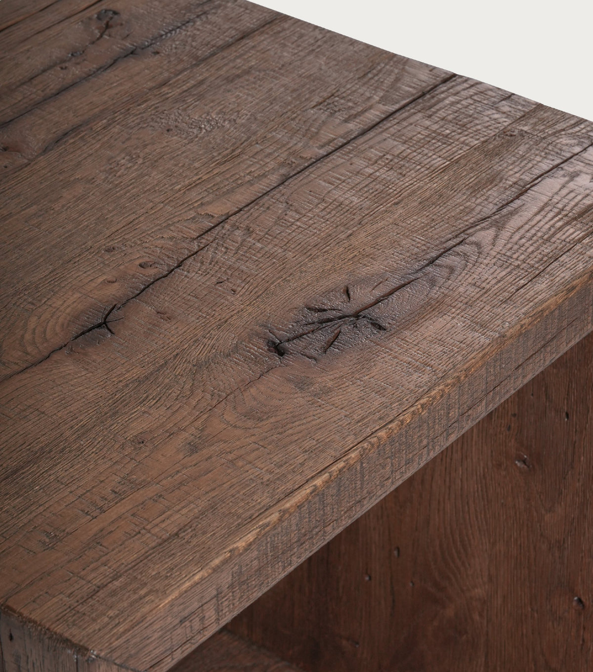 Sardis Reclaimed Oak Side Table – close-up of the top grain